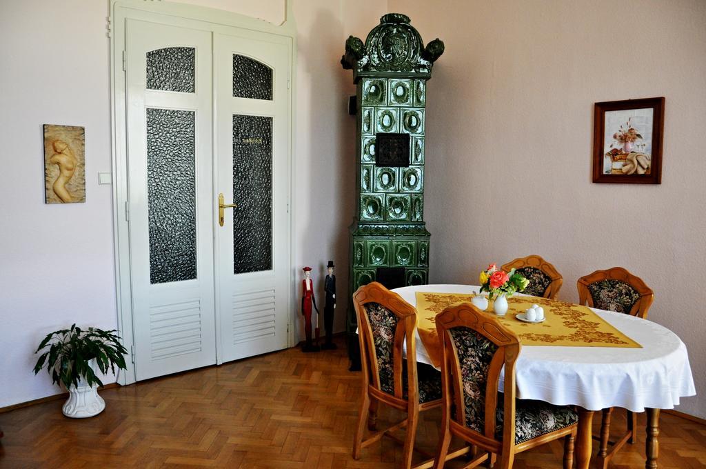 Pension Habermannova Vila Bludov  المظهر الخارجي الصورة