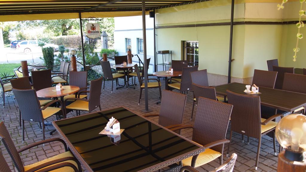 Pension Habermannova Vila Bludov  المظهر الخارجي الصورة