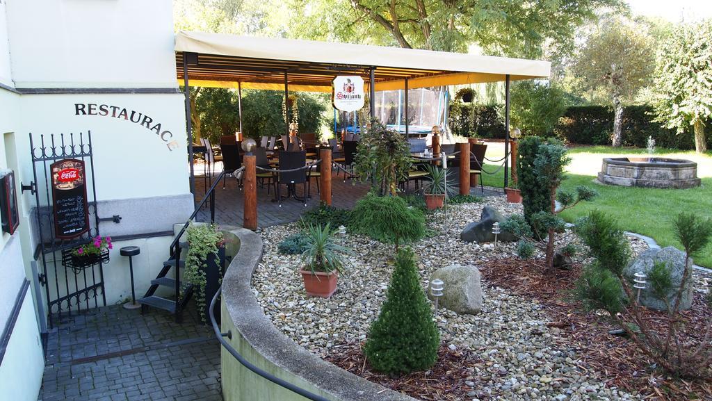 Pension Habermannova Vila Bludov  المظهر الخارجي الصورة